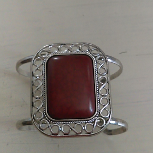 Brown stone cuff bracelet - Picture 1 of 3